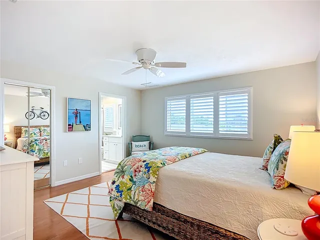 $2,485,000 | 620 North Point Drive, Holmes Beach, FL 34217