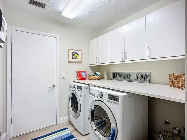 $2,485,000 | 620 North Point Drive, Holmes Beach, FL 34217