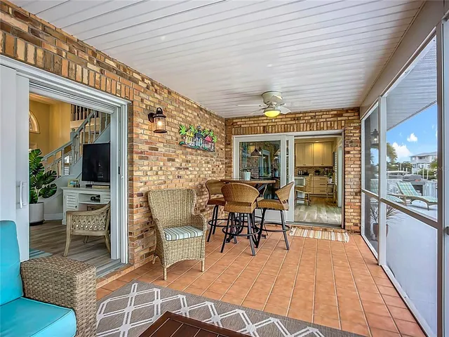 $2,485,000 | 620 North Point Drive, Holmes Beach, FL 34217