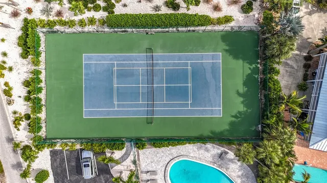 $2,485,000 | 620 North Point Drive, Holmes Beach, FL 34217