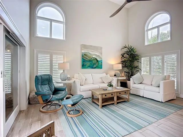 $2,485,000 | 620 North Point Drive, Holmes Beach, FL 34217