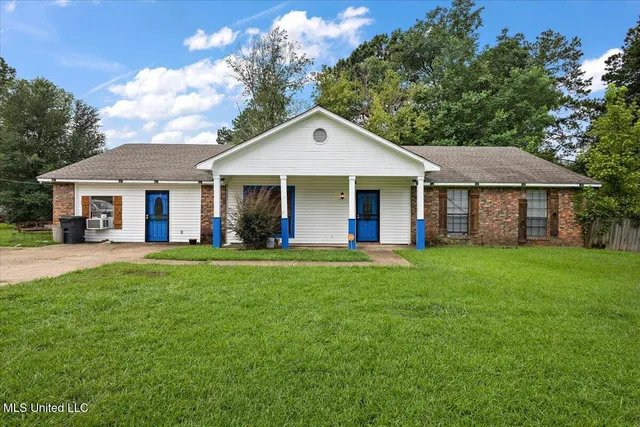 $175,000 | 5001 Raintree Drive, Byram, MS 39272