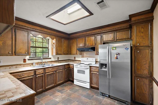 $175,000 | 5001 Raintree Drive, Byram, MS 39272