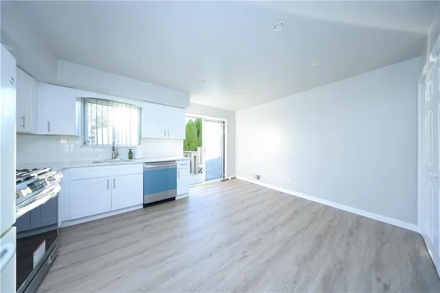 $699,900 | 22 Francine Lane | South New York