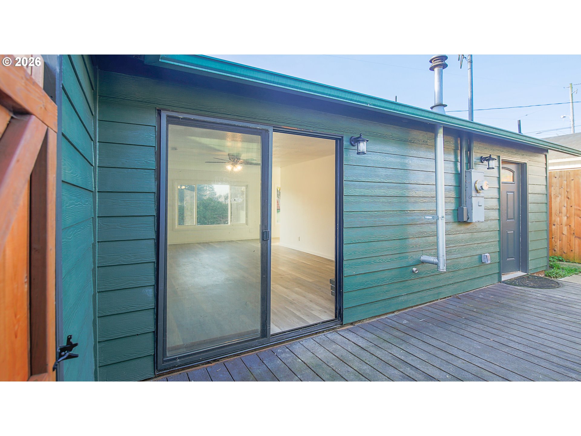 436 East 7th Street Coquille, OR 97423 - Photo 12 of 37