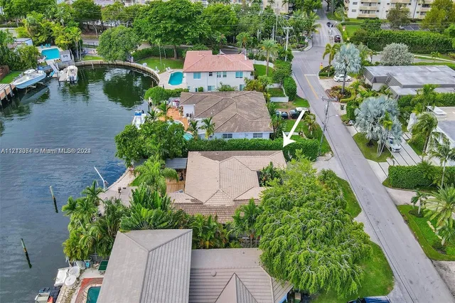 $12,000 | 1850 Northeast 118th Road, North Miami, FL 33181