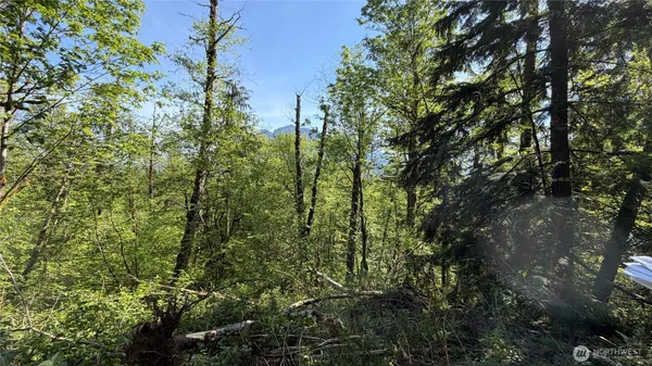 $329,900 | 135 415th Way Southeast, North Bend, WA 98045