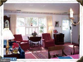 715 Jane Road Rydal, PA 19046 - Photo 3 of 12 Living Room