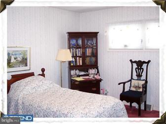 715 Jane Road Rydal, PA 19046 - Photo 9 of 12 Bedroom - Main