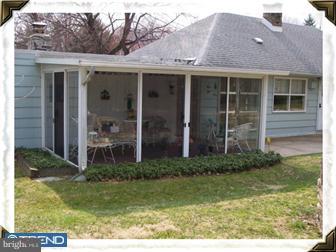 715 Jane Road Rydal, PA 19046 - Photo 10 of 12 Exterior Back