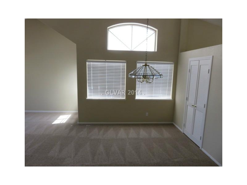 405 Donner Pass Drive Henderson, NV 89014 - Photo 6 of 19 Property Photo. DINING ROOM
