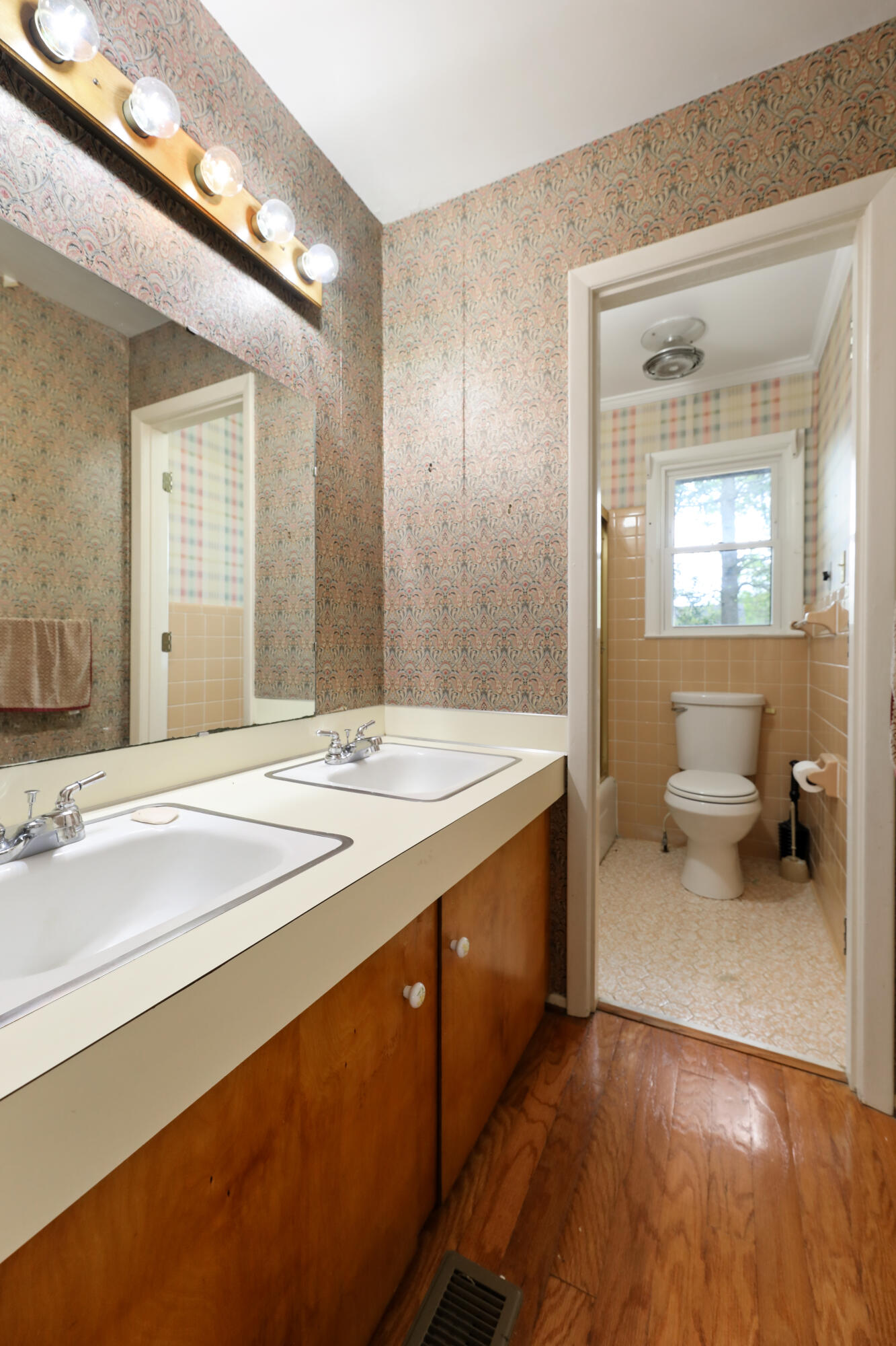 1636 Pinopolis Road Moncks Corner, SC 29461 - Photo 20 of 34 14