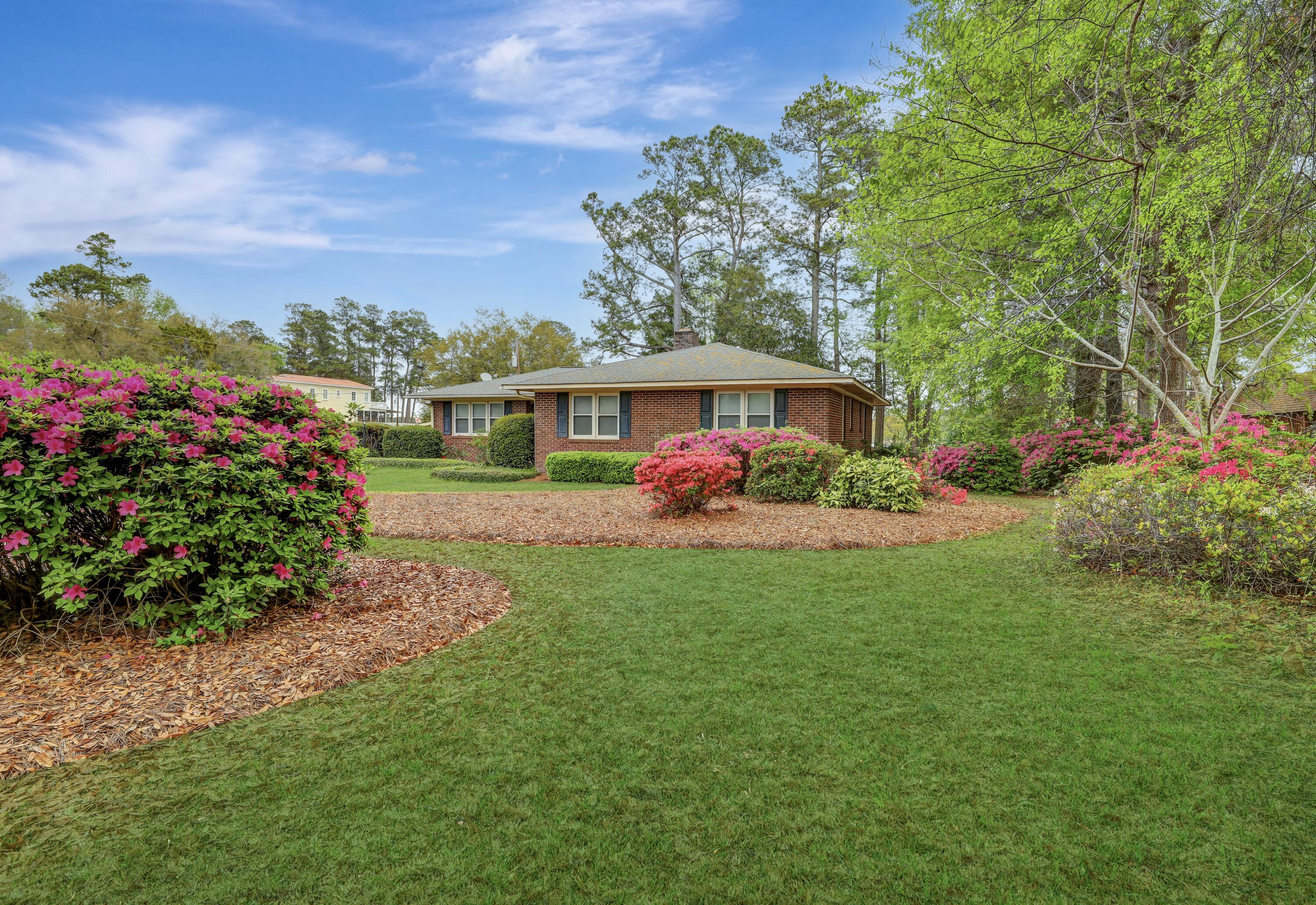 1636 Pinopolis Road Moncks Corner, SC 29461 - Photo 30 of 34 BF430BDD-470E-4280-A6A1-3394320B391A_1_2