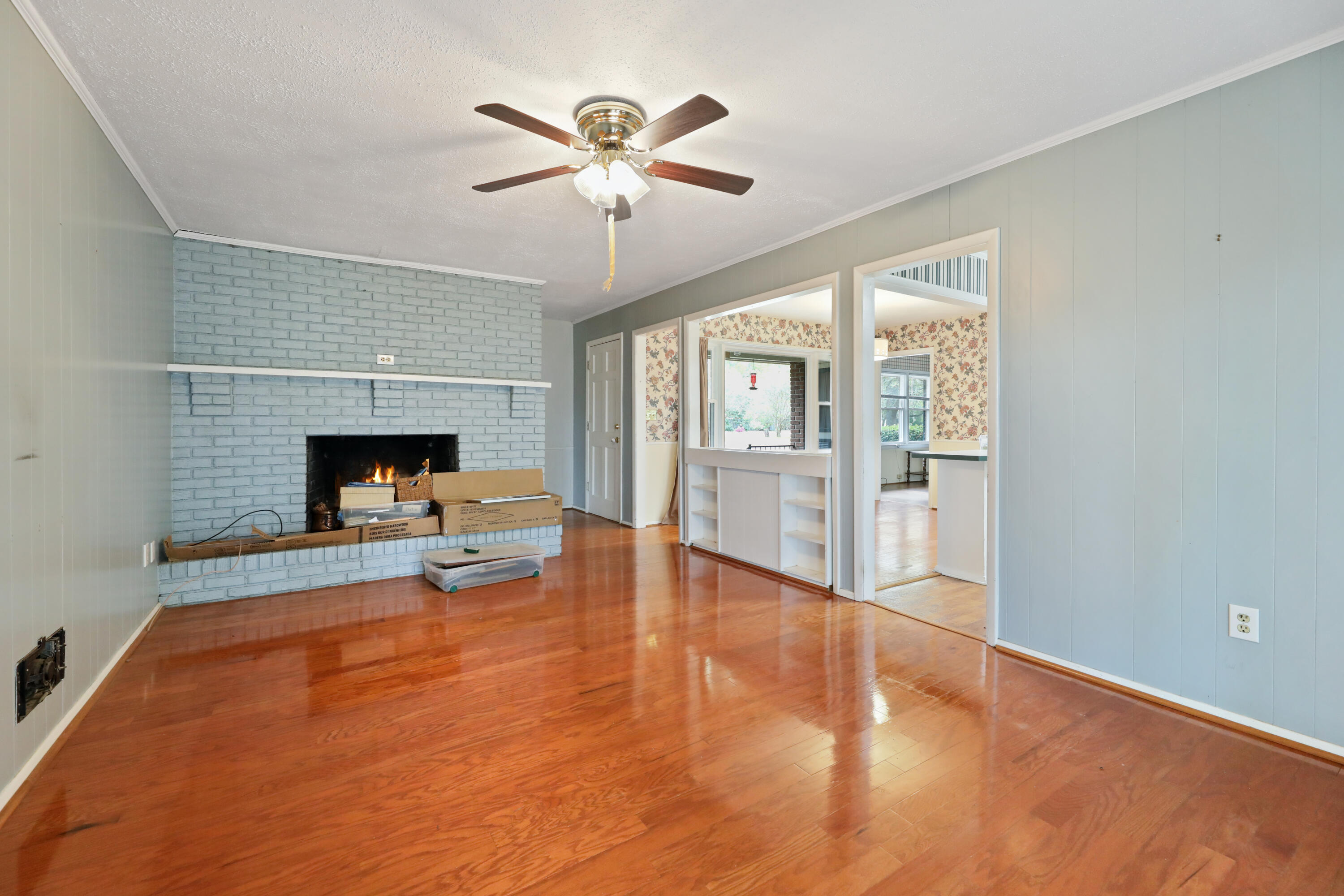 1636 Pinopolis Road Moncks Corner, SC 29461 - Photo 4 of 34 01