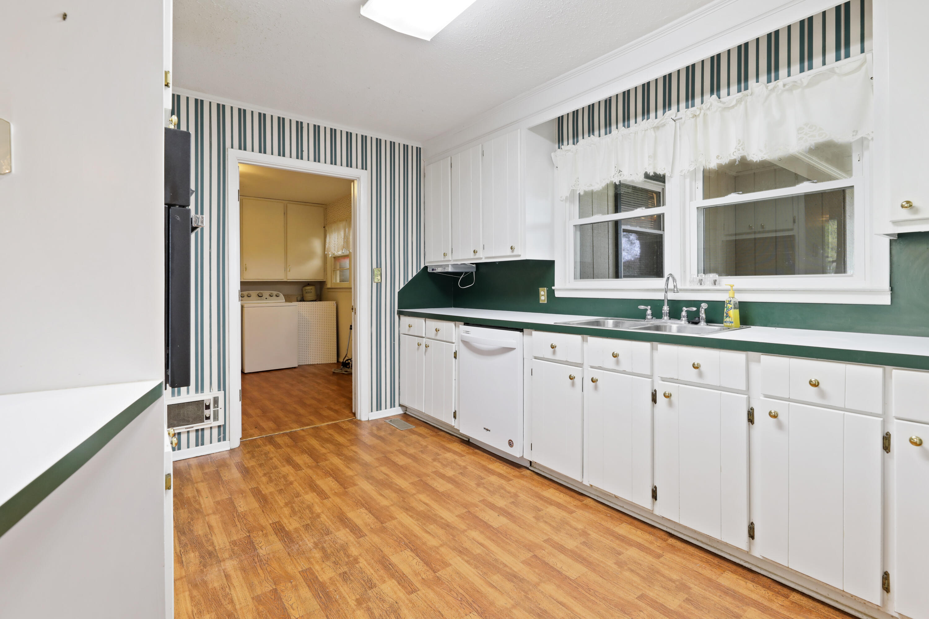 1636 Pinopolis Road Moncks Corner, SC 29461 - Photo 9 of 34 06