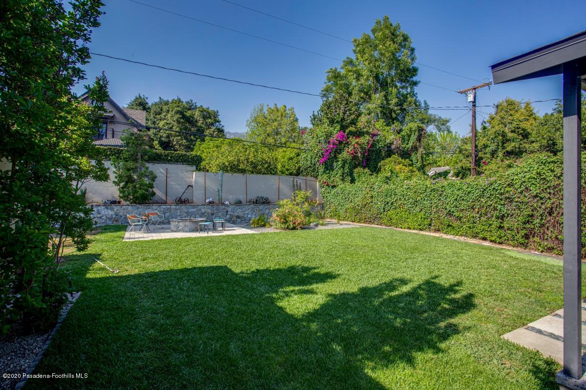 1251 Meadowbrook Road Altadena, CA 91001 - Photo 25 of 29 MLS0028
