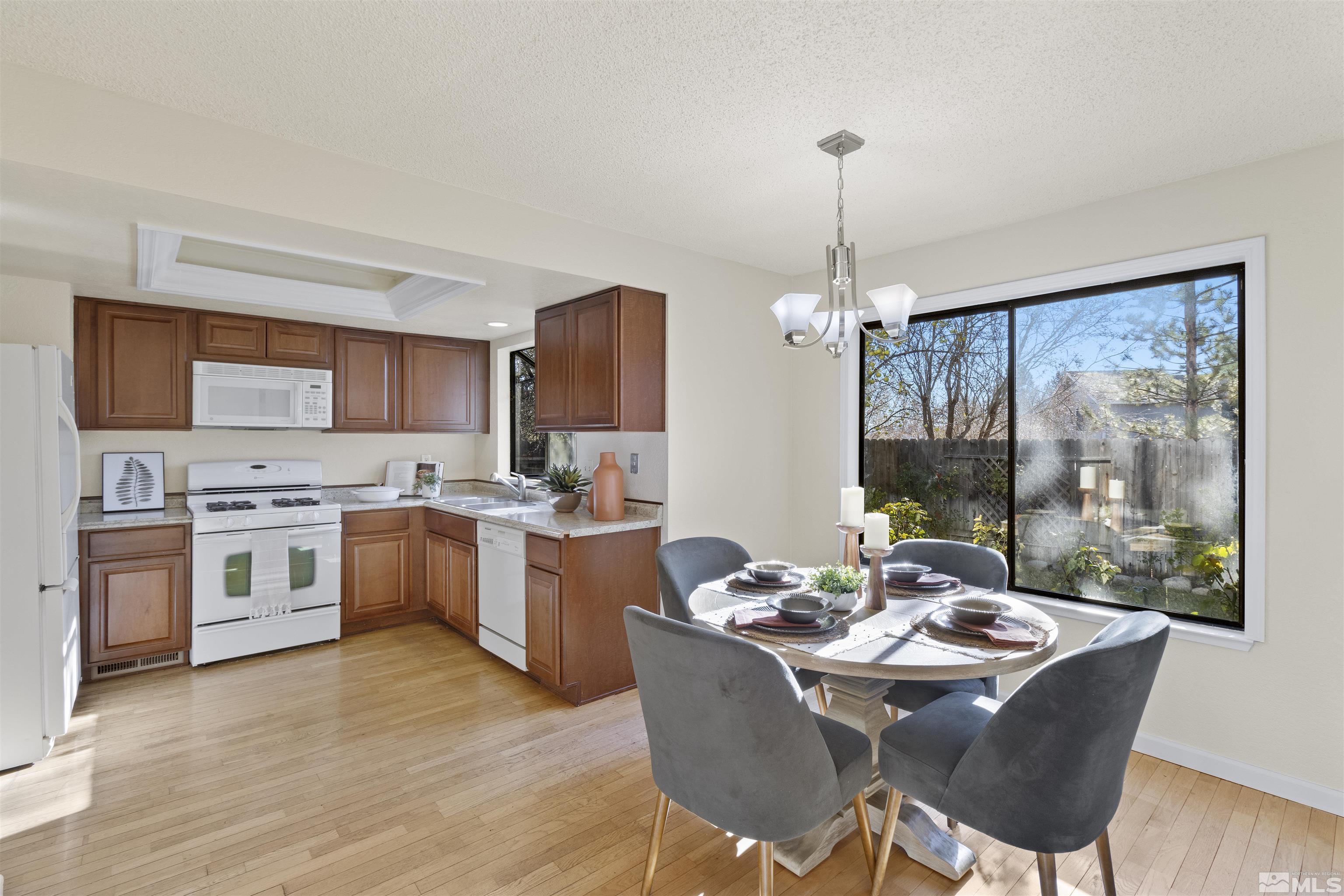 5932 Shadow Park Drive Reno, NV 89523 - Photo 6 of 24 Photo 6