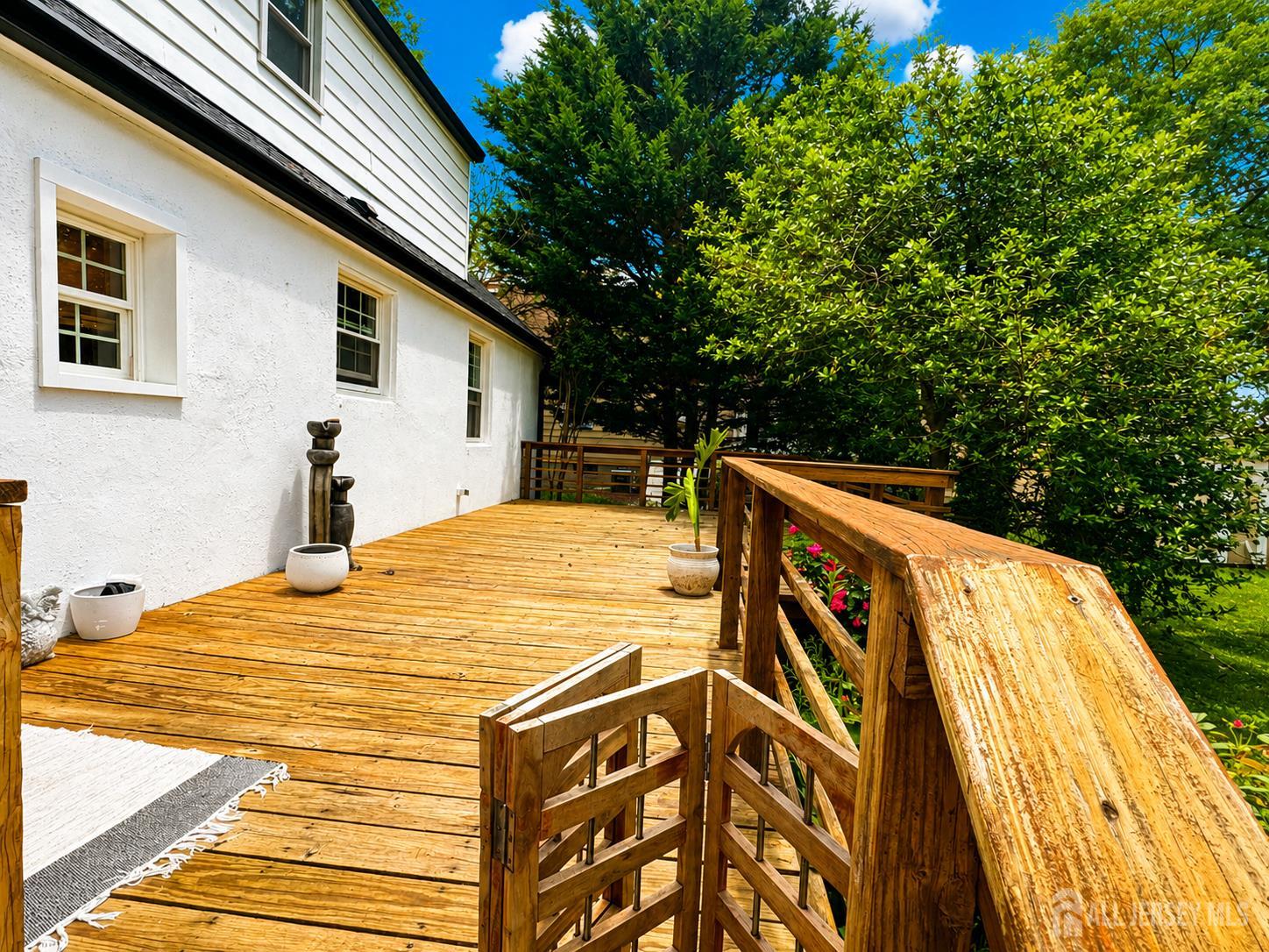 7 Morningside Road Colonia, NJ 07067 - Photo 18 of 21