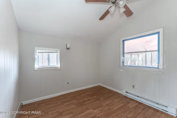 $275,000 | 484 Mallard Lane, Bushkill, PA 18324