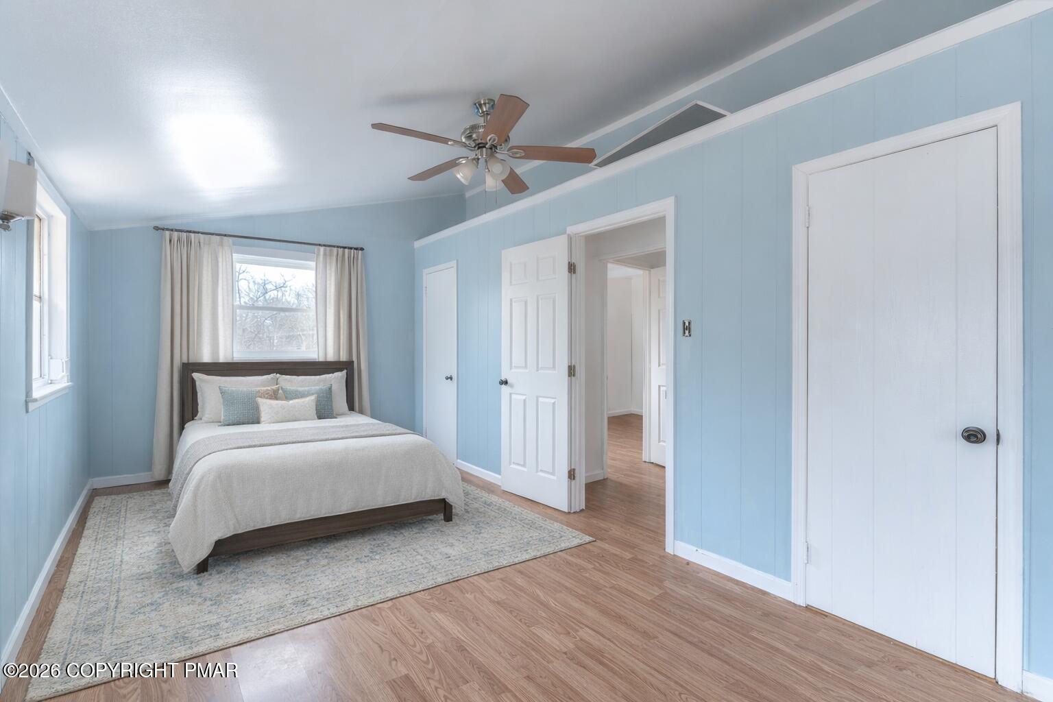 484 Mallard Lane Bushkill, PA 18324 - Photo 22 of 60 Master bedroom