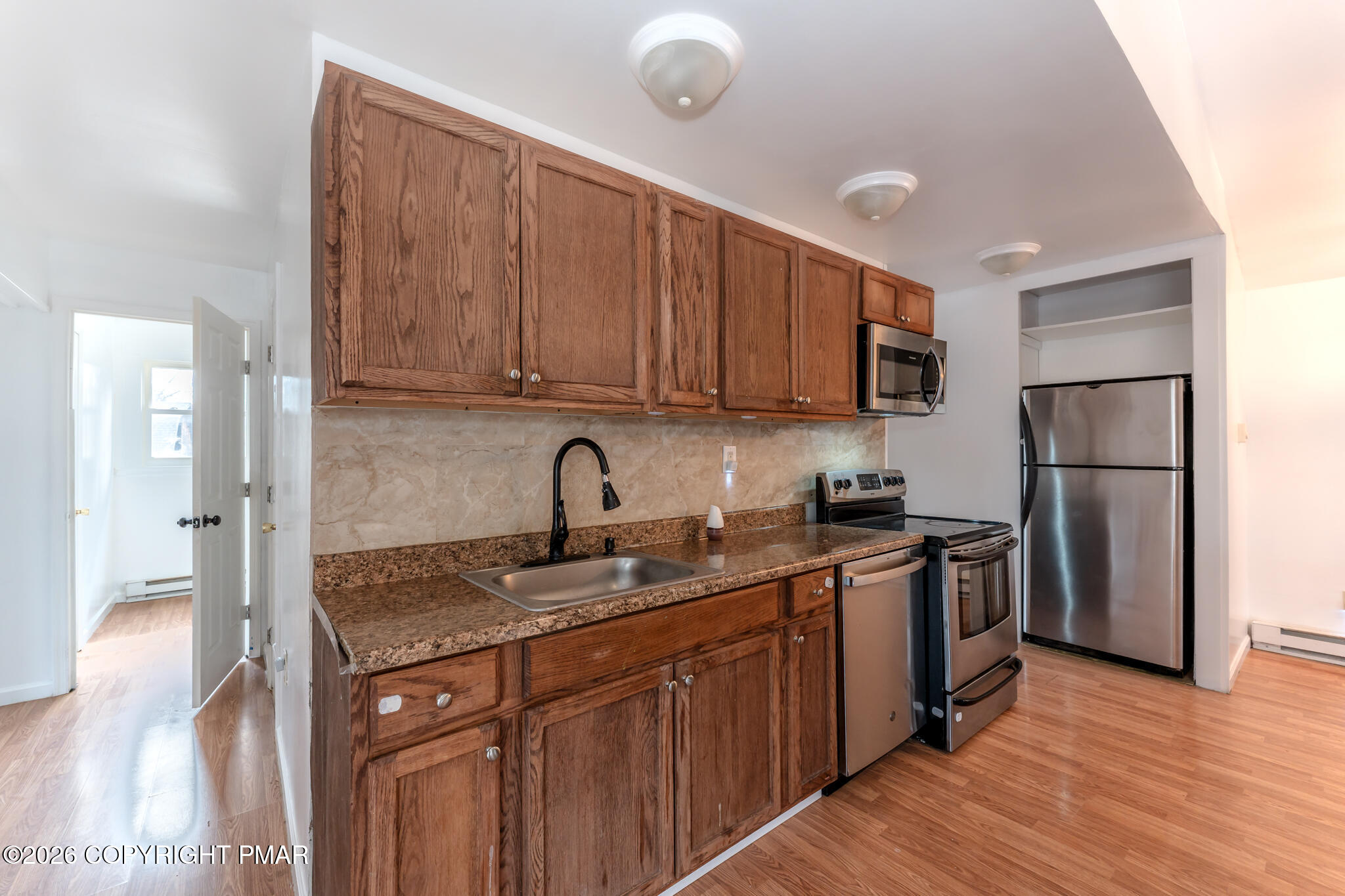 484 Mallard Lane Bushkill, PA 18324 - Photo 9 of 60 484-Mallard-120