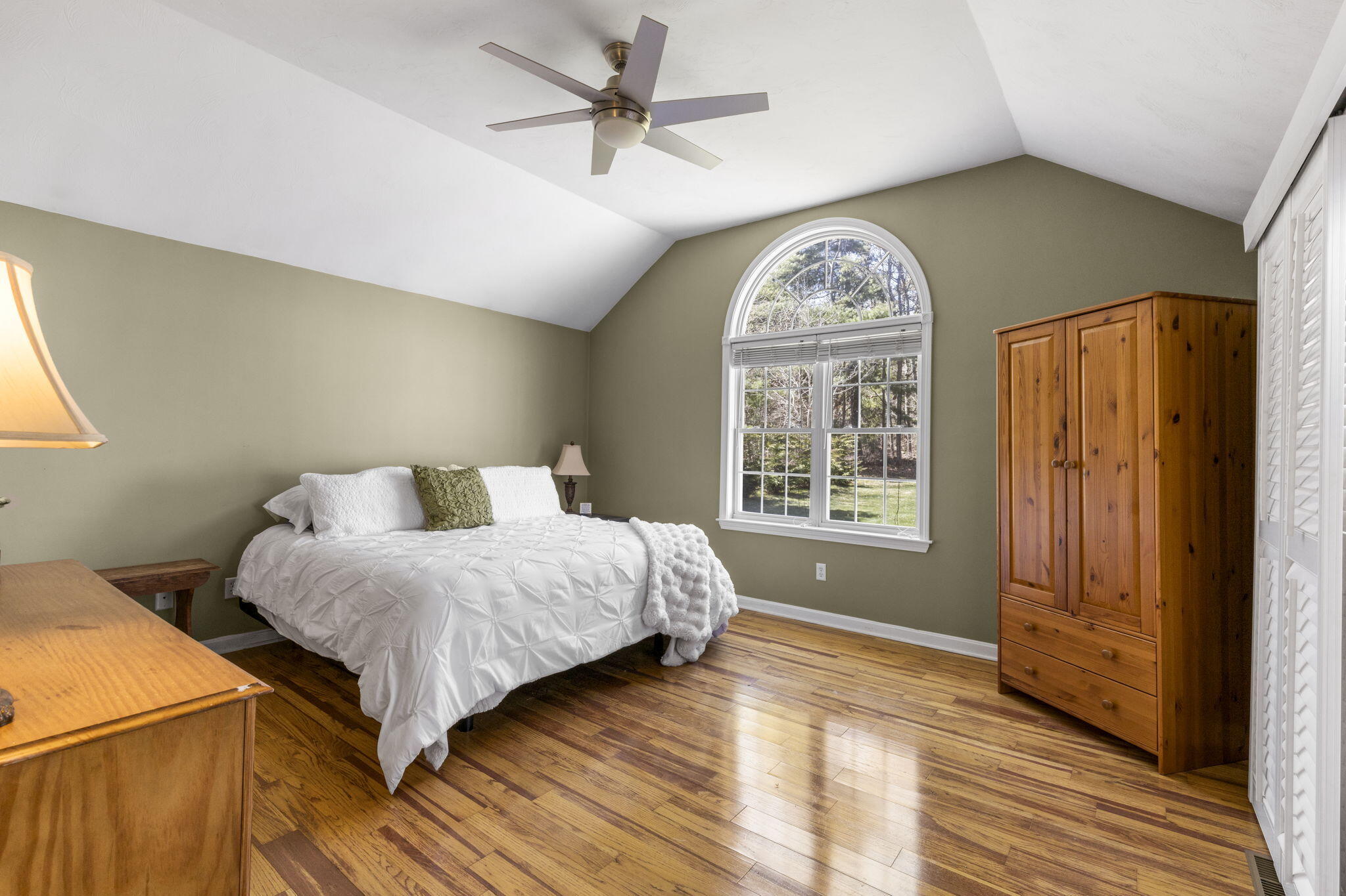 14 Sheffield Place Mashpee, MA 02649 - Photo 13 of 30 35-web-or-mls-14-sheffield-pl