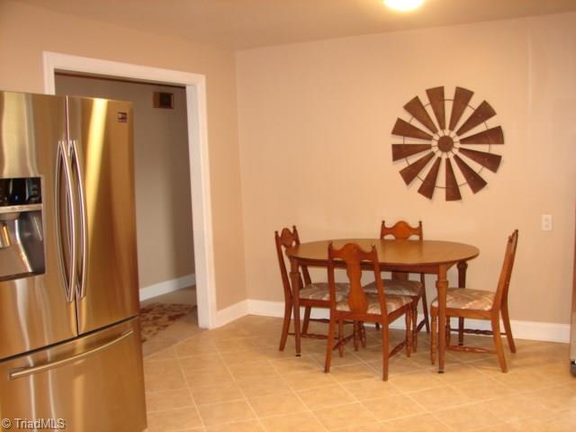 2988 Hall Road Franklinville, NC 27248 - Photo 4 of 28 Gallery Image 4