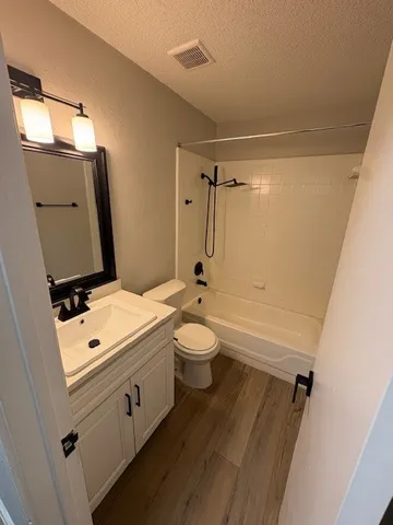 $2,200 | 9618 Copper Creek Drive, Austin, TX 78729