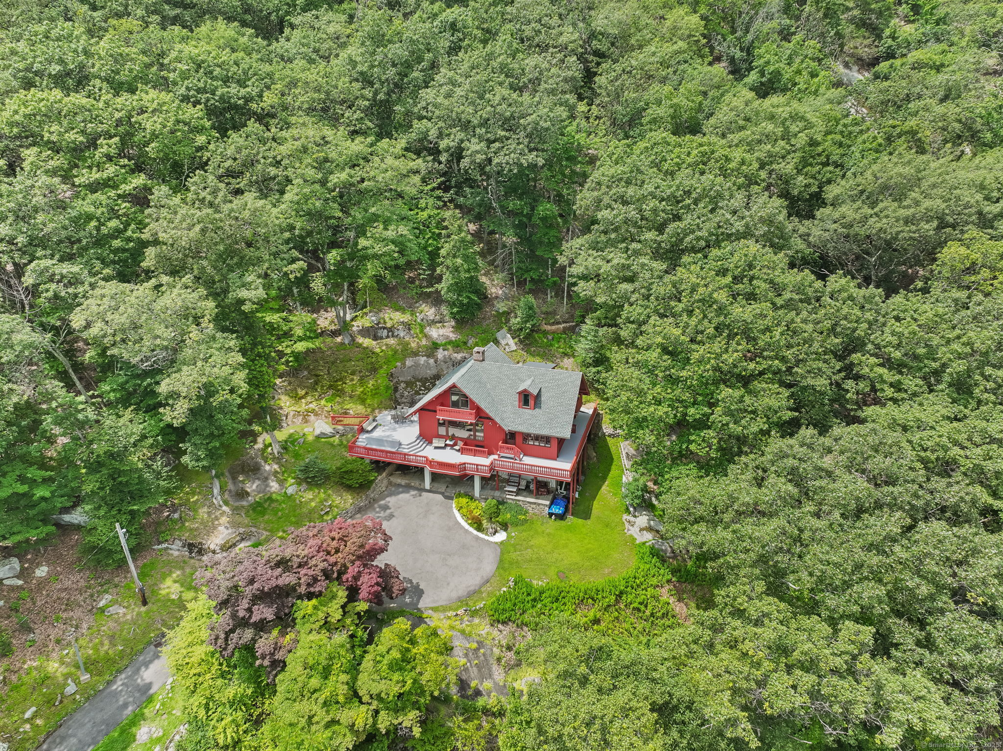 89 Wood Creek Road New Fairfield, CT 06812 - Photo 2 of 39