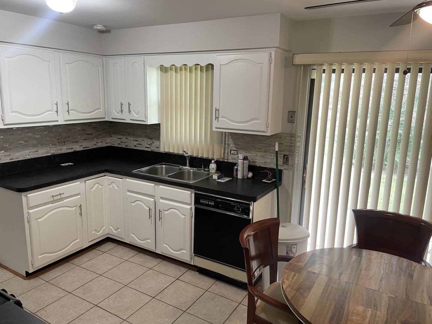 642 Willow Road Matteson, IL 60443 - Photo 16 of 21