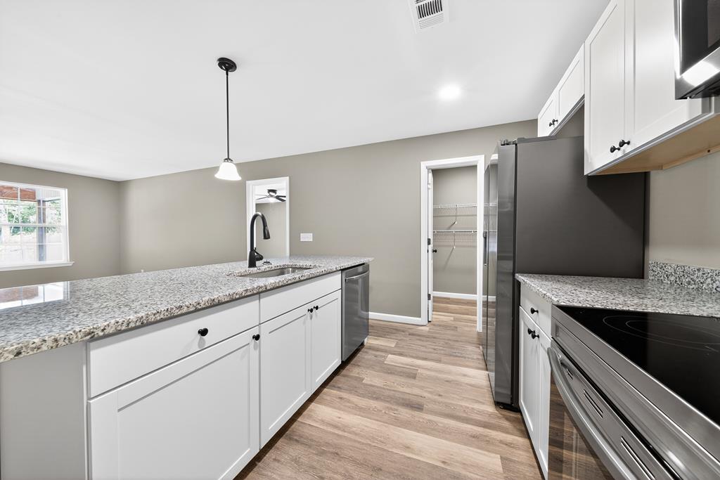 732 Moye Road Columbus, GA 31907 - Photo 8 of 25 Gallery Image 8