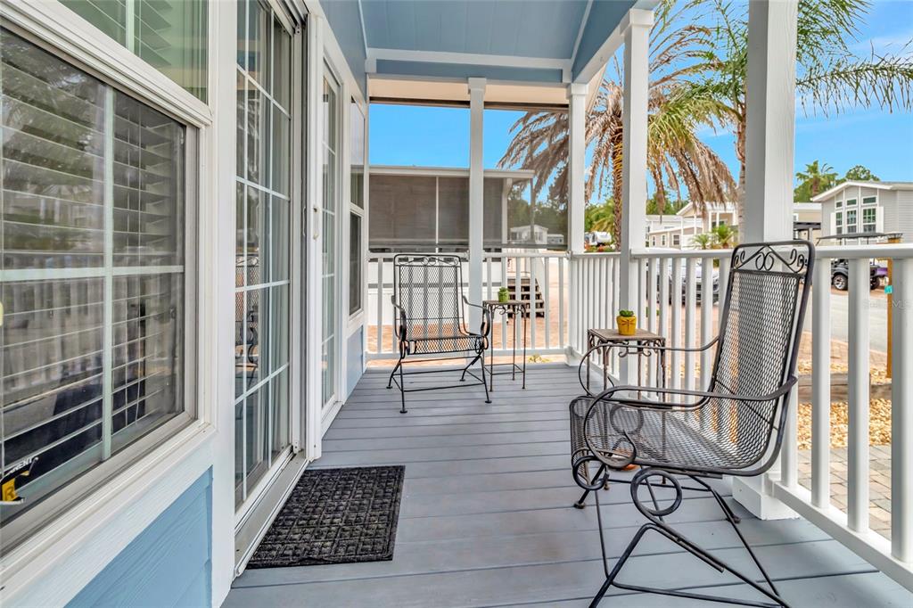 20285 Highway 27, Unit 38 Clermont, FL 34715 - Photo 5 of 33 a view of a balcony with furniture