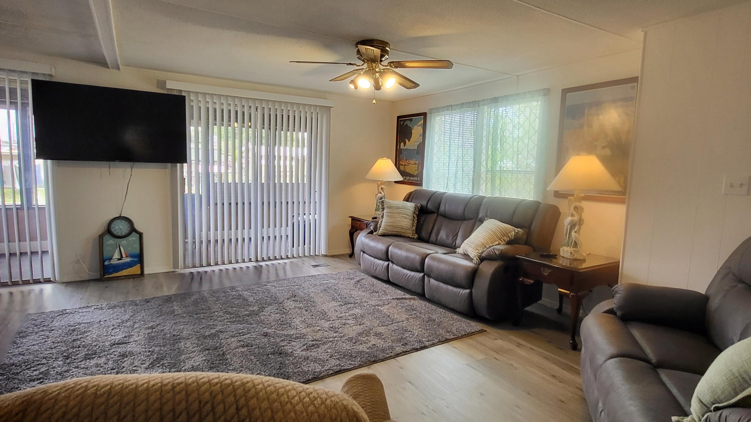1013 9th Street Okeechobee, FL 34974 - Photo 27 of 39 20260601_121719