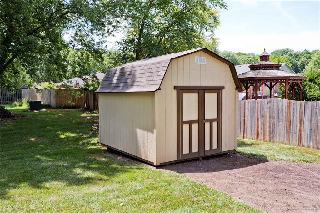1617 Iron Liege Road Indianapolis, IN 46217 - Photo 29 of 29 Gallery Image 29