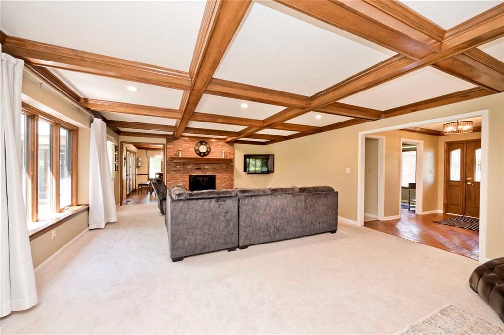 1617 Iron Liege Road Indianapolis, IN 46217 - Photo 8 of 29 Gallery Image 8