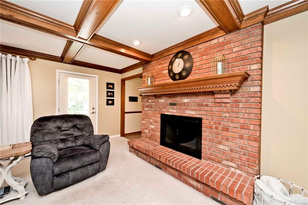 1617 Iron Liege Road Indianapolis, IN 46217 - Photo 9 of 29 Gallery Image 9