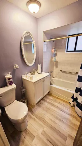 $850,000 | 15700 Reynolds Lane, Oak Forest, IL 60452