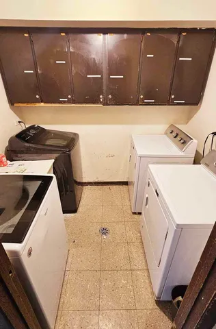 $850,000 | 15700 Reynolds Lane, Oak Forest, IL 60452