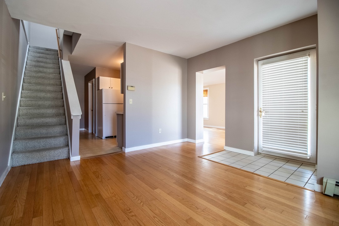 46 Church Street, Unit D Rochester, NH 03839 - Photo 4 of 17