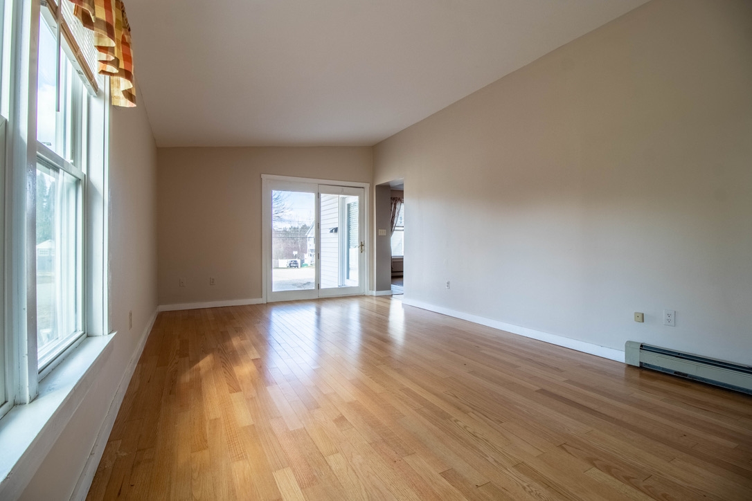 46 Church Street, Unit D Rochester, NH 03839 - Photo 6 of 17