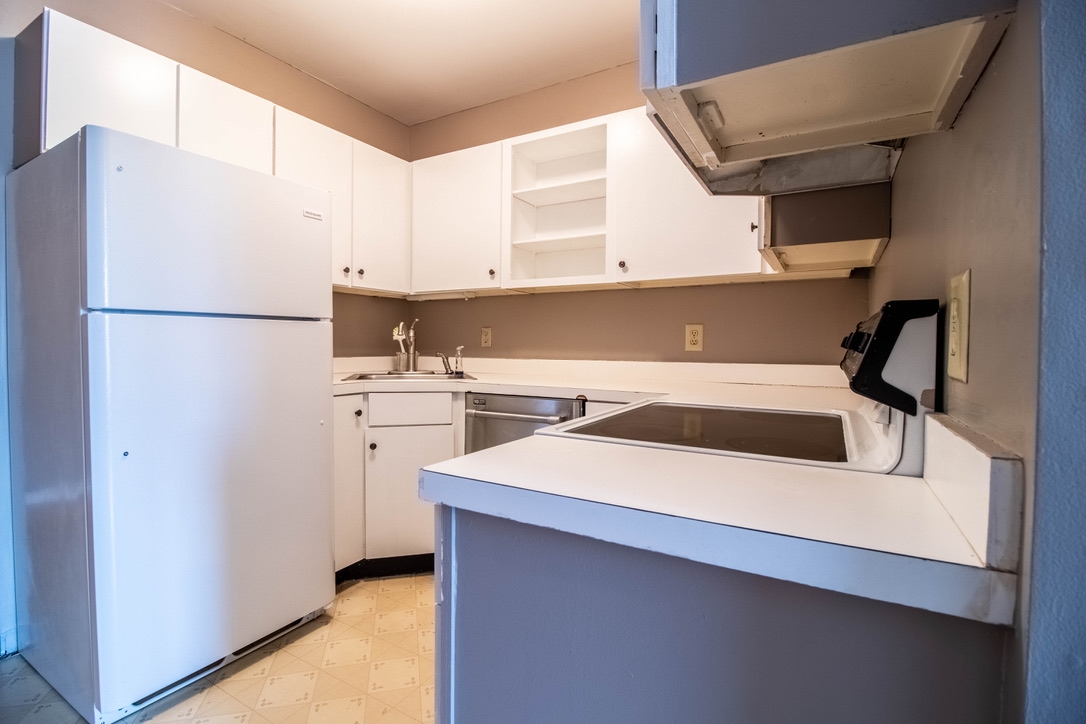 46 Church Street, Unit D Rochester, NH 03839 - Photo 9 of 17