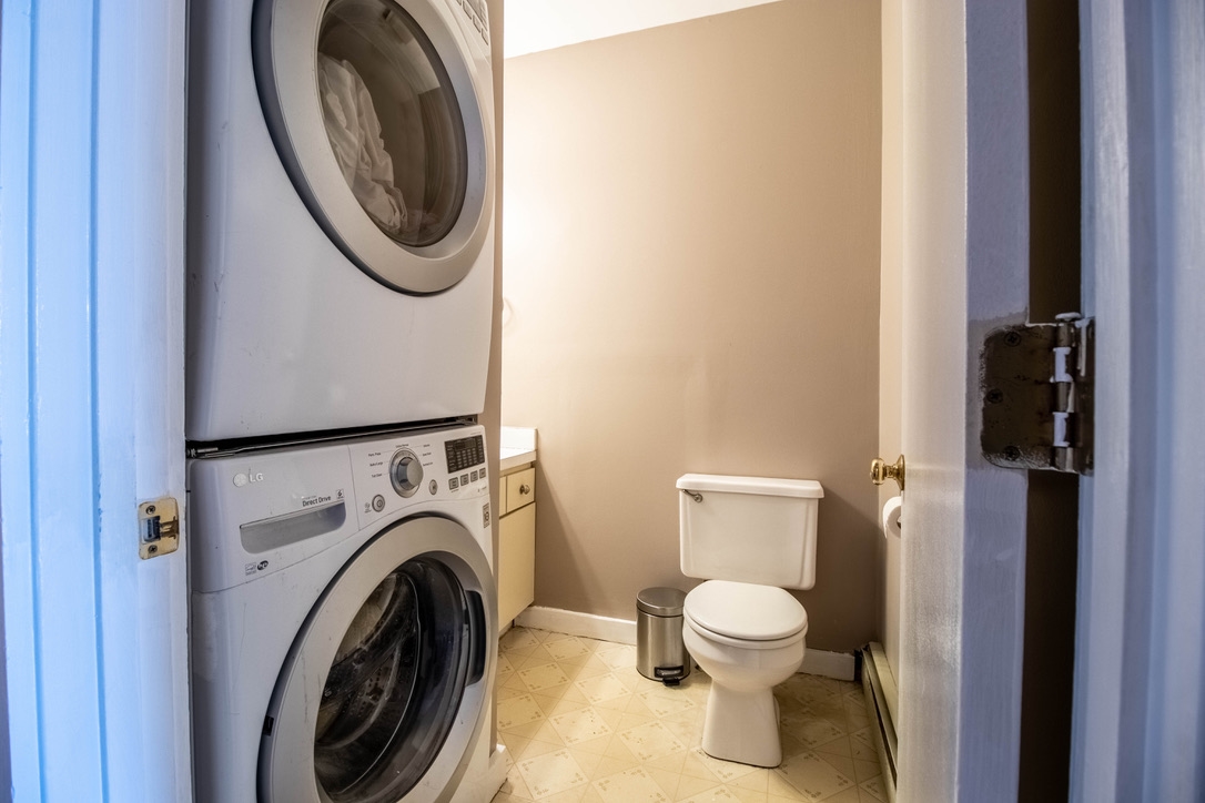 46 Church Street, Unit D Rochester, NH 03839 - Photo 10 of 17