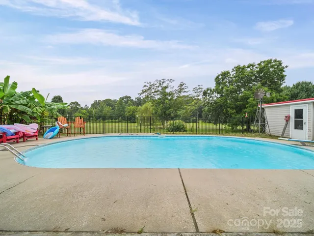 a view of a basket ball ground