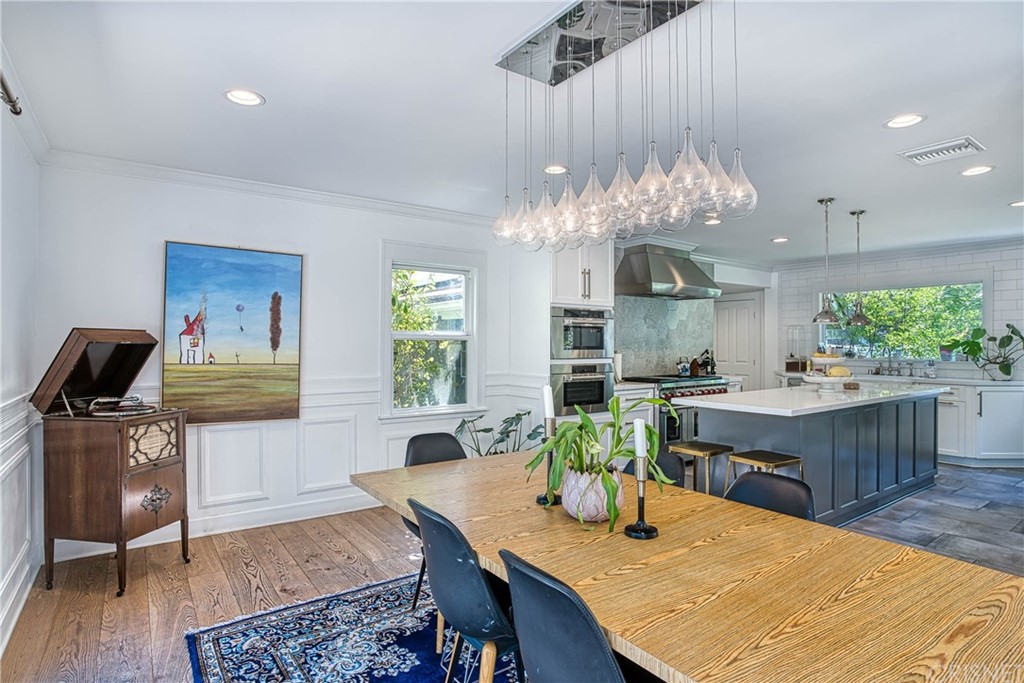 23744 Oakfield Road Hidden Hills, CA 91302 - Photo 11 of 41