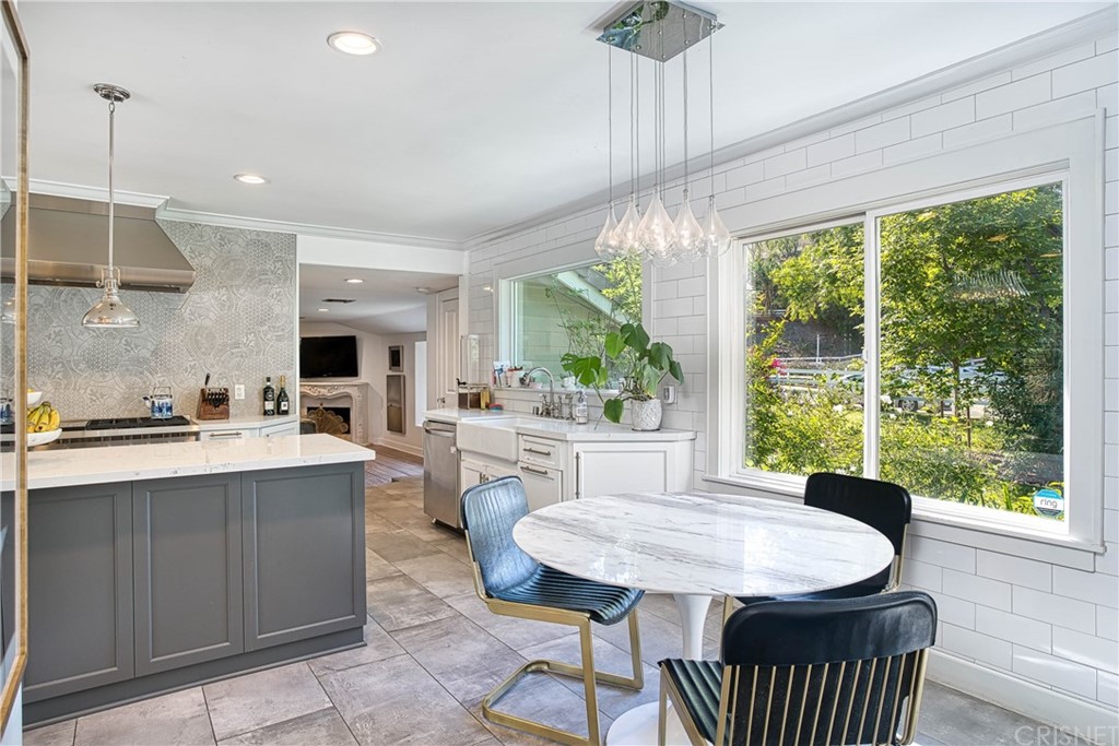 23744 Oakfield Road Hidden Hills, CA 91302 - Photo 16 of 41