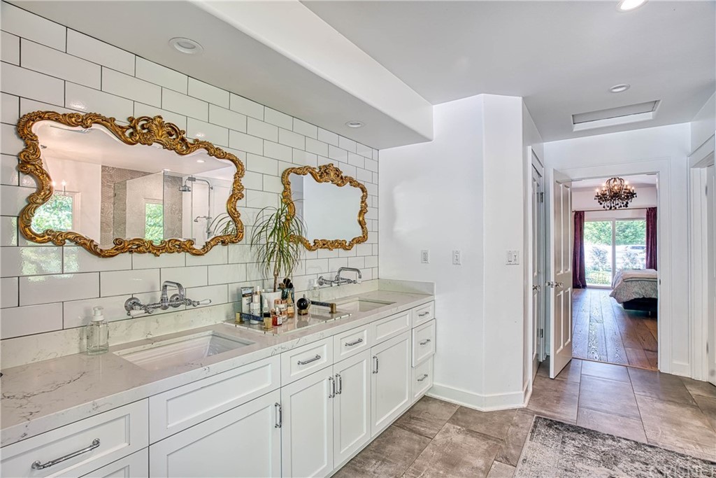 23744 Oakfield Road Hidden Hills, CA 91302 - Photo 27 of 41