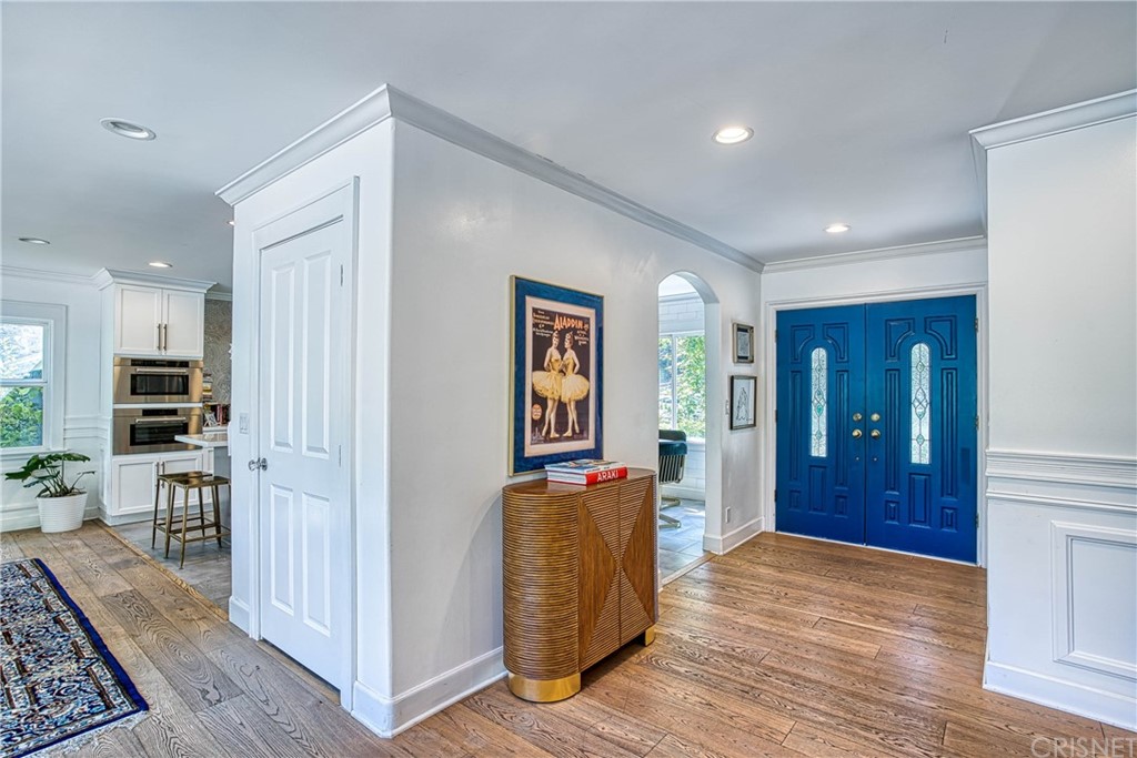 23744 Oakfield Road Hidden Hills, CA 91302 - Photo 7 of 41