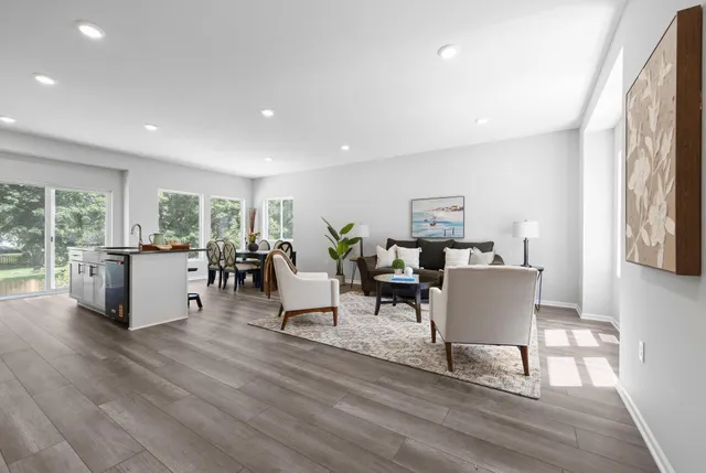 $439,900 | 102 Bavarian Circle, Cannon Falls, MN 55009