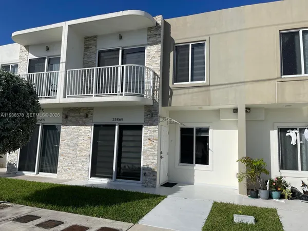 $2,400 | 25869 Southwest 139th Court, Homestead, FL 33032