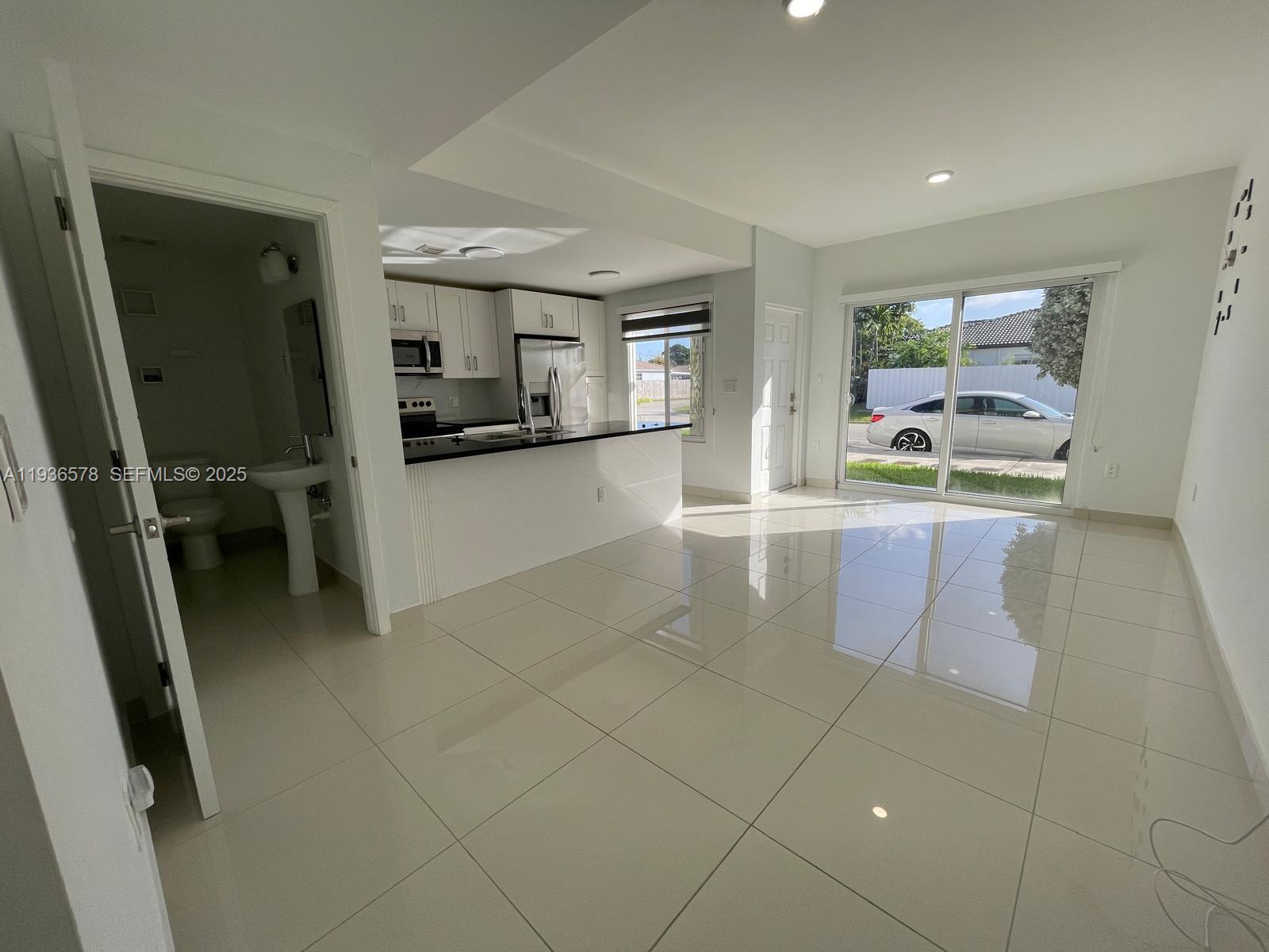 25869 Southwest 139th Court Homestead, FL 33032 - Photo 3 of 22